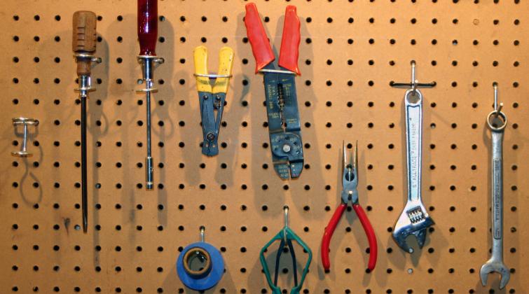 tool shed peg board